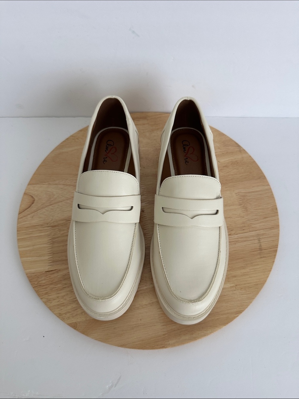 Mia Amore Hali Womens Round Closed Toe Loafers
